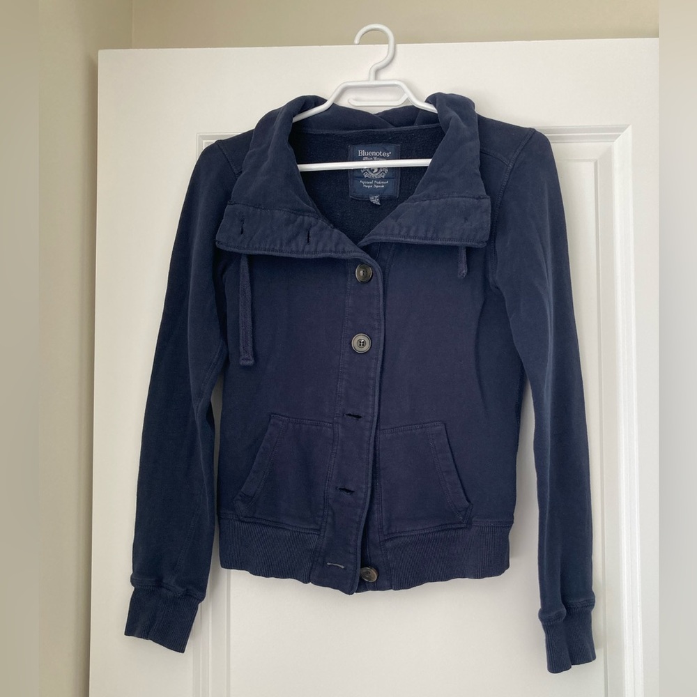 Bluenotes navy sweater size xs